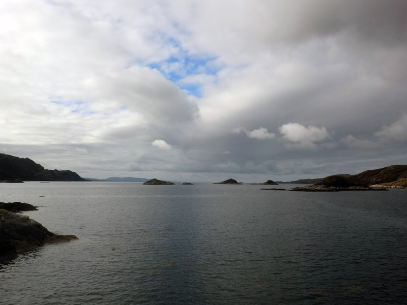 Kurz vor Mallaig, Blick Loch Hourn