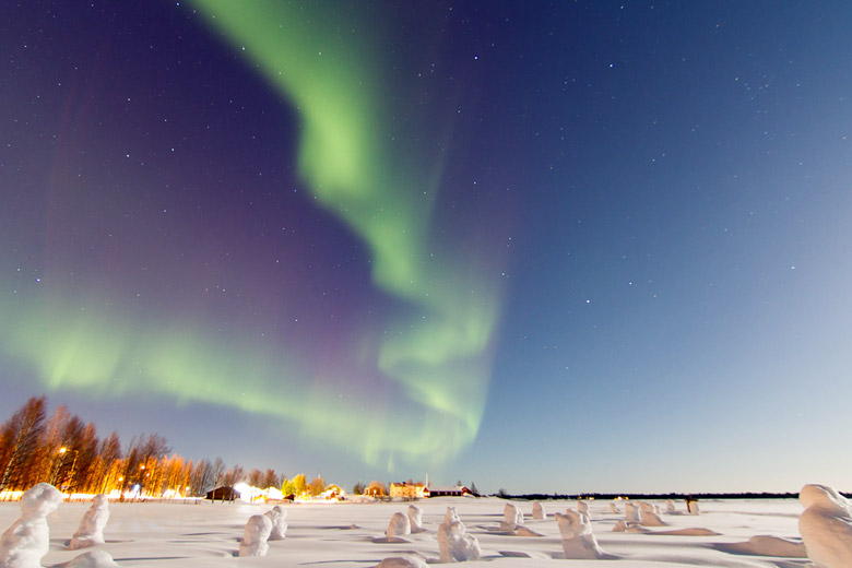 Revontulet auf Finnisch, Guovssahasah nennen die Samen das Polarlicht 