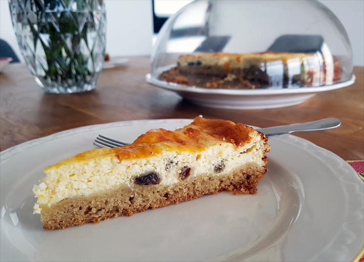 Käsekuchen mit Hüttenkäse – Rezept aus Lettland | NORDISCH.info