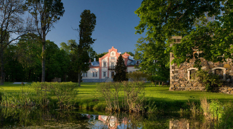 muhu herrenhaus pädeste