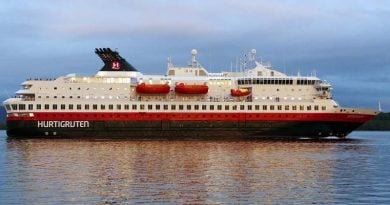 Hurtigruten Corona