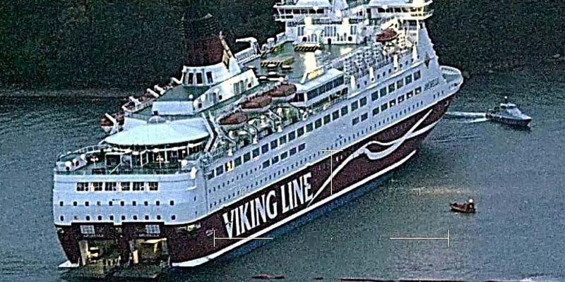 Fähre Viking Line auf Grund aufgelaufen