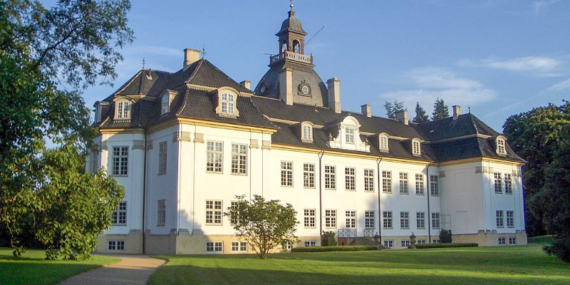 schloss charlottenlund