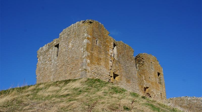 Duffus Castle