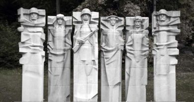 Soldatenskulptur Friedhof Vilnius