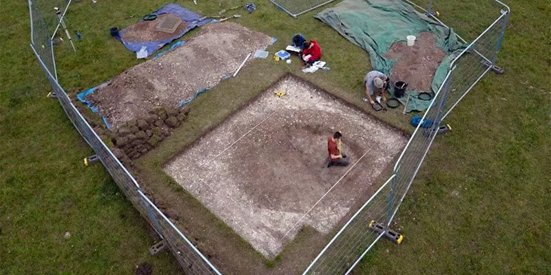 Stonehenge: Archäologen entdecken rund 10.000 Jahre alte Jagdgruben