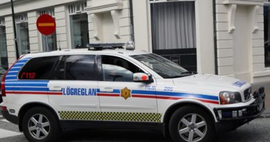 Polizeiauto Island Überfall