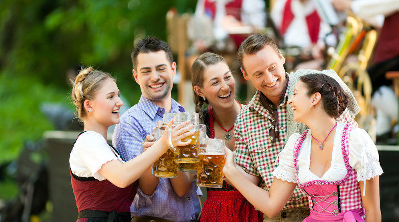 schweden oktoberfest nachtzug