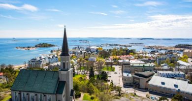 Finnland: Stadt Hanko beschlagnahmt Wohnungen von russischem Oligarchen
