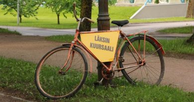 Estland: Kamerafahrt durch Kuressaare auf der wundervollen Insel Saaremaa