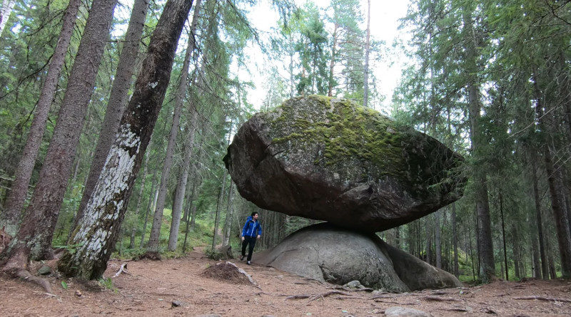 Kummakivi Finnland Seltsamer Stein