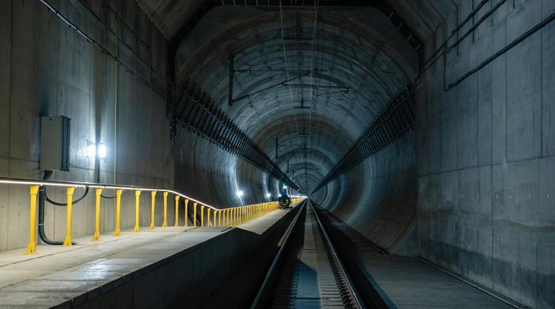 Eisenbahntunnel Follobanen