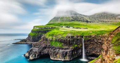 Múlafossur Wasserfall Färöer