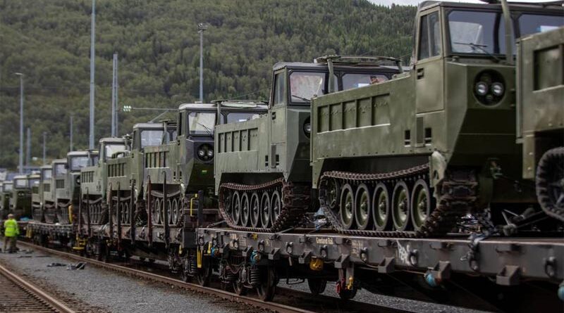 Kettenfahrzeuge Norwegen Ukraine