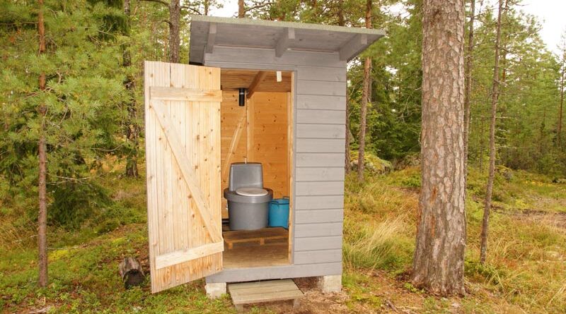 Komposttoilette an der Hütte