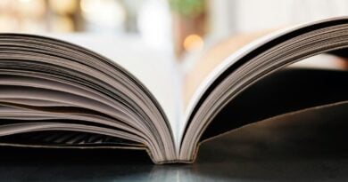 75.000 Pfund für drei Seiten: Neuer Literaturpreis fördert unbekannte Autor:innen