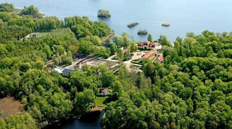 Haus am See in Schweden